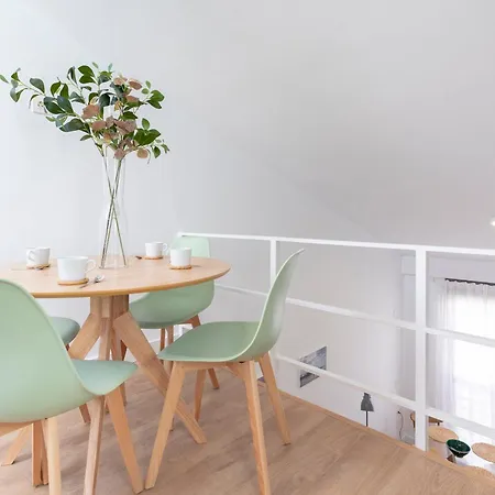 Atico Duplex Teatro Cervantes By Rent Me Malaga