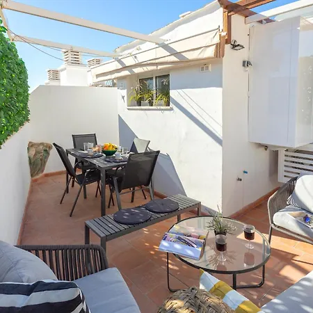 Atico Duplex Teatro Cervantes By Rent Me *